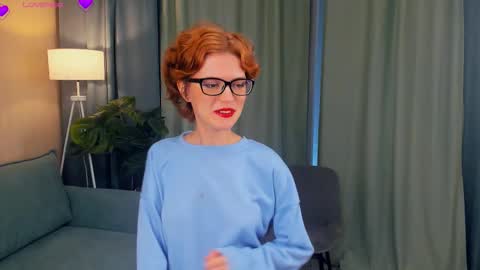 Snapshot of odettechurchwell chatting on September 12, 4:46 am Eli online show from September 12, 4:46 am