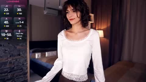 Thea online show from March 8, 3:11 pm