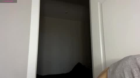 Thea online show from April 27, 4:42 am