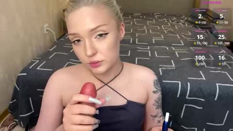 Emma  Alex online show from March 14, 3:57 pm