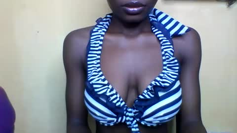 Snapshot of oh_sexyphilo chatting on October 18, 8:06 am philo bby online show from October 18, 8:06 am