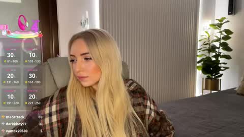 Emma online show from November 27, 1:41 am