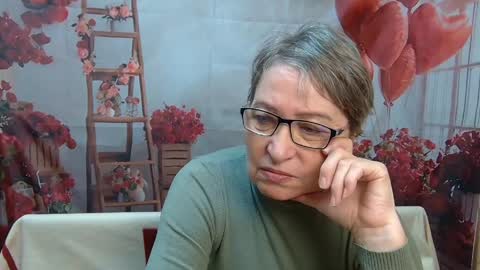 OlgaLuck online show from April 29, 5:32 am