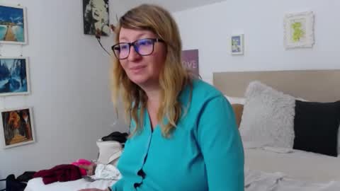 Olga Pavlova online show from February 7, 1:37 pm