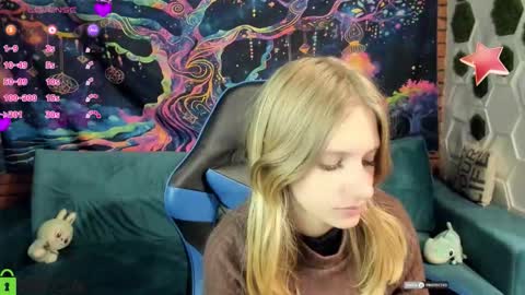 Snapshot of olisa_fox chatting on October 14, 7:38 pm Olisa fox online show from October 14, 7:38 pm