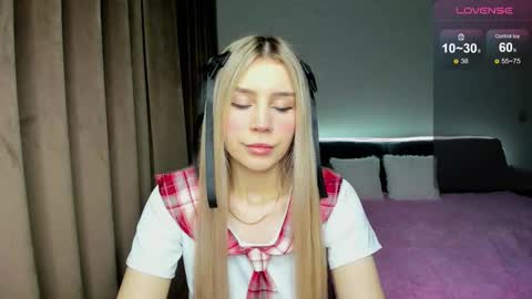 Olivia online show from November 27, 7:11 am