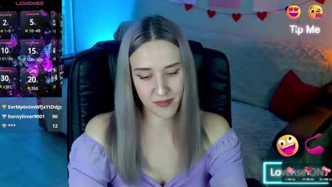 Snapshot of olivia_daze chatting on September 12, 11:01 pm olivia_daze online show from September 12, 11:01 pm