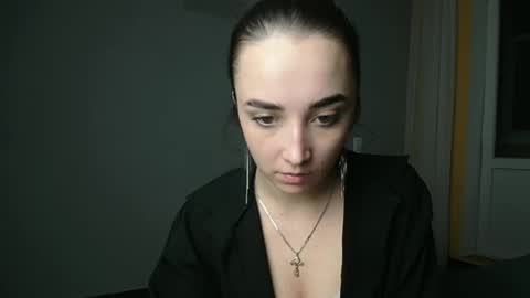 Snapshot of olivia_oliv chatting on December 21, 4:14 pm Olivia online show from December 21, 4:14 pm