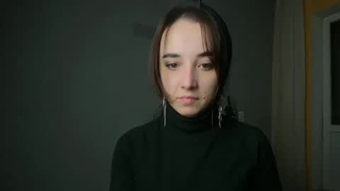 Snapshot of olivia_oliv chatting on January 2, 8:46 pm Olivia online show from January 2, 8:46 pm