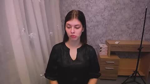 Snapshot of olivia_red_ chatting on December 27, 8:07 pm Olivia online show from December 27, 8:07 pm