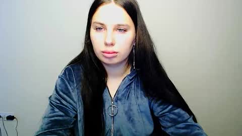 Snapshot of olivia_red_ chatting on October 4, 4:29 am Olivia online show from October 4, 4:29 am
