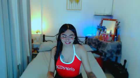 olivia_xxo online show from August 3, 5:07 pm