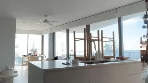 Olivia Brookes online show from January 13, 9:52 pm