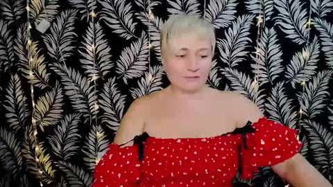 Snapshot of oliviaoskar_ chatting on January 10, 12:36 pm Kelly online show from January 10, 12:36 pm