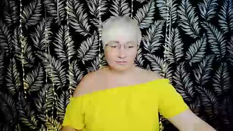 Kelly online show from June 29, 10:26 am