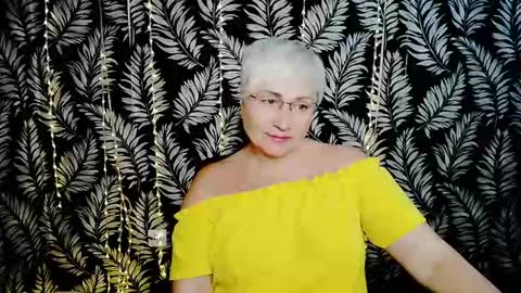 Kelly online show from June 18, 10:31 am