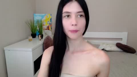 oliviarichi online show from July 9, 11:34 am