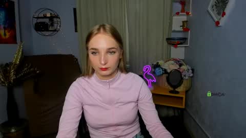 Ollivia online show from April 27, 2:03 pm