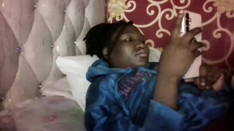 olwami4 online show from July 13, 1:28 am