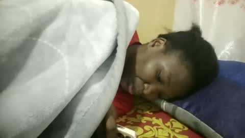 olwami4 online show from April 30, 4:39 am