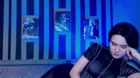 onaloon online show from March 4, 2:29 am