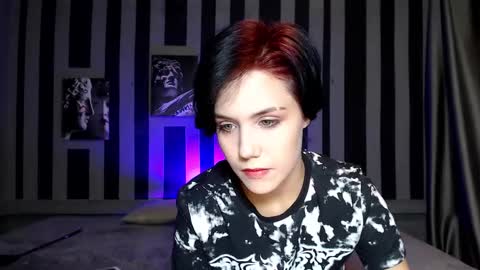 onaloon online show from September 11, 1:50 am