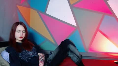 onessandra online show from March 14, 4:13 am