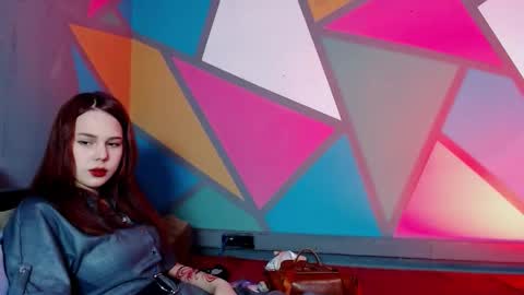 onessandra online show from March 9, 12:47 am