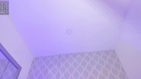 Only online show from November 23, 9:16 pm