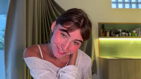 Helen online show from August 4, 10:27 pm