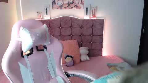 oriana_100 online show from December 4, 8:29 pm