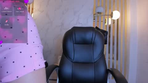 oriana_gh online show from March 18, 3:22 am