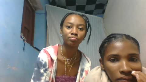 orianie064 online show from June 28, 4:41 am