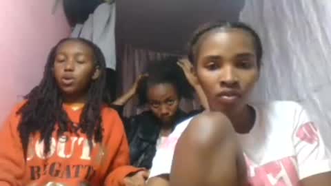 orianie064 online show from August 3, 9:26 am