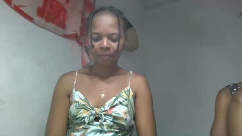 ornellahhh online show from November 12, 10:02 am