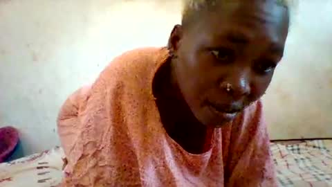 oshee444 online show from February 19, 11:32 am