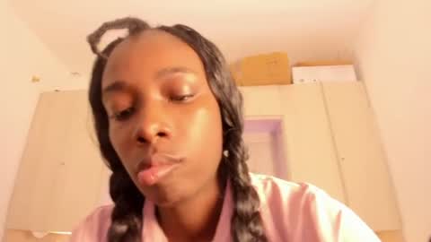 oshun_444 online show from June 23, 12:03 pm