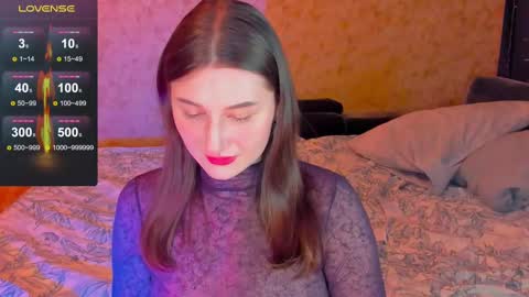 Snapshot of oskar_fucker chatting on February 9, 2:07 pm Leliana online show from February 9, 2:07 pm