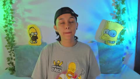 Owen foxx online show from December 3, 1:39 am