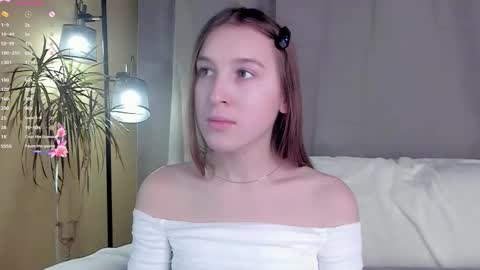 Caroline or just Lina online show from November 30, 1:43 am