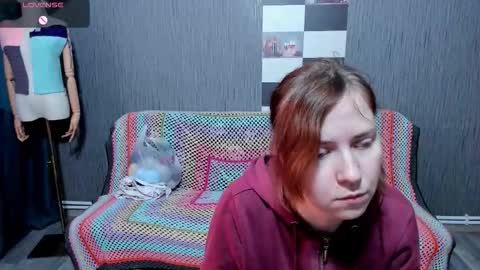 Ella online show from October 1, 8:08 am