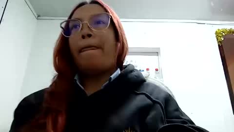 Natalia  online show from December 12, 3:21 am