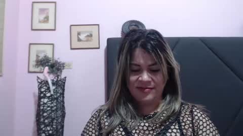 pamela_echeverria online show from September 11, 1:55 pm