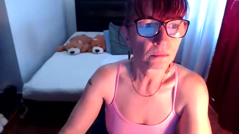 Pamela Jagger online show from June 10, 7:23 pm