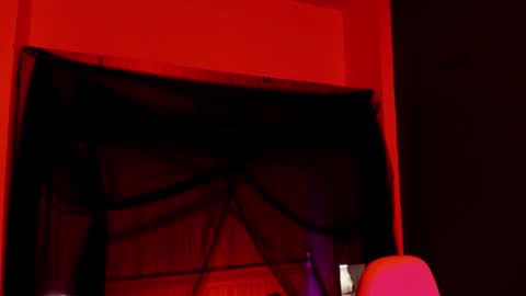  P A M  online show from November 18, 4:13 am