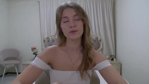 Snapshot of pamelablair chatting on October 4, 8:24 pm Pamela Blair online show from October 4, 8:24 pm