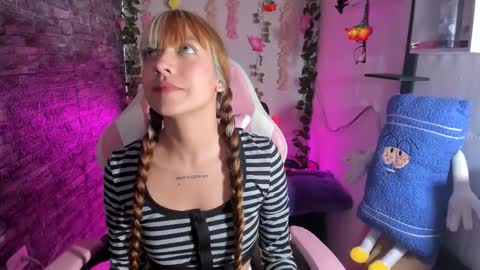 pamelajhonsom online show from February 21, 9:15 pm