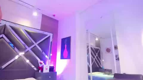 pam  online show from March 12, 8:00 pm