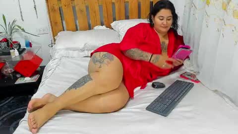 Pamela online show from April 28, 9:40 pm