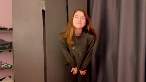 pamilarakestraw online show from October 28, 7:52 pm